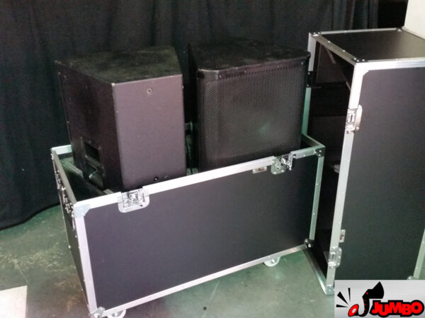 Caixas QSC KW152