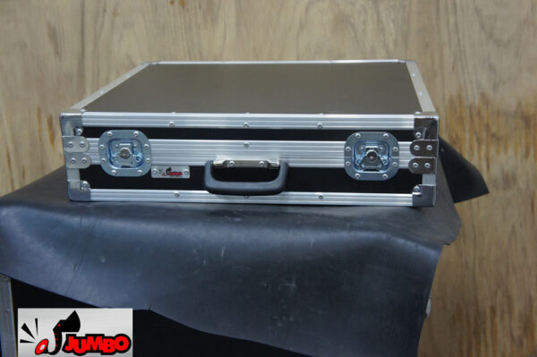 Maleta para microfones sem fio e mesa Behringer - Image 6