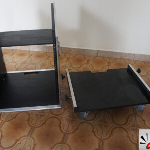 Rack 12U com mesa e carrinho móvel