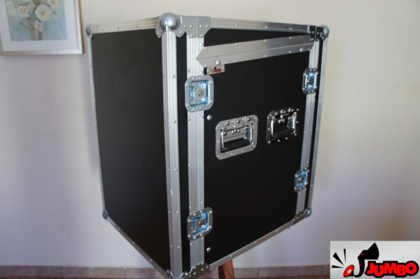 Rack 12U com mesa inclinada e ferragens de fixação - Image 6