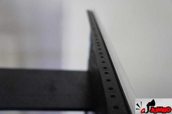 Rack 12U com mesa inclinada e ferragens de fixação - Image 2