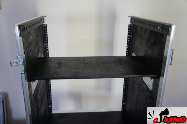 Rack 12U com mesa inclinada e ferragens de fixação - Image 10