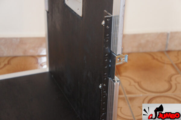 Rack 12U com suporte de mesa inclinável - Image 7