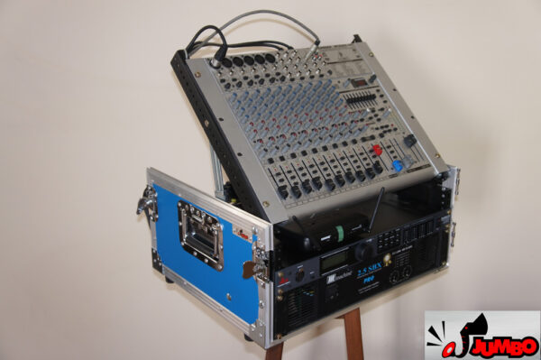 Rack 4U com mesa inclinável