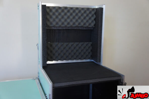 Rack 8U com mesa lateral e gavetas - Image 13