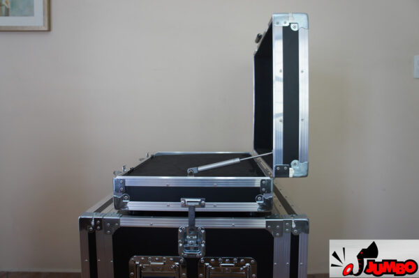 Rack + maleta integrados para equipamento de vídeo - Image 18