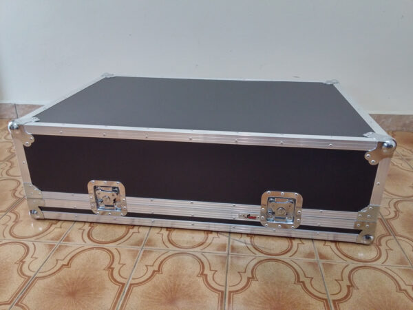 Mesa de som Behringer X32 - Image 4