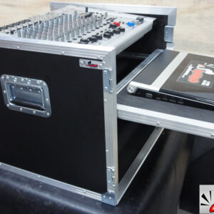 Rack  5U e mesa de som