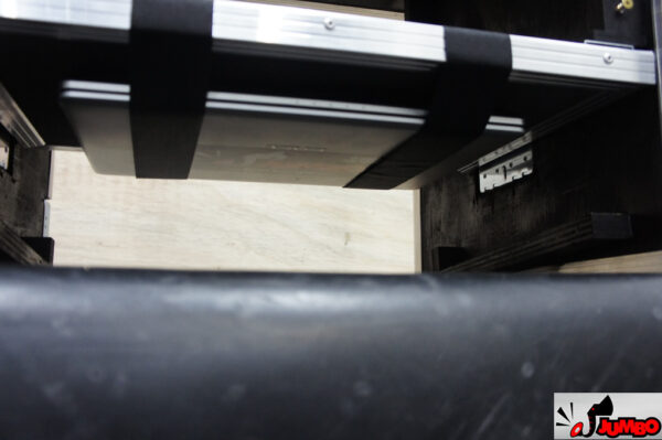 Rack  5U e mesa de som - Image 7
