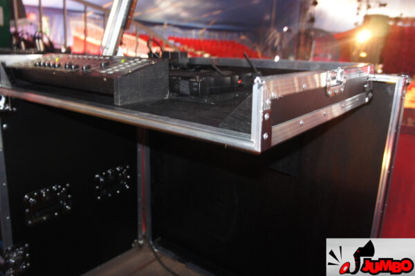 Rack studio para o circo Stankowich - Image 10