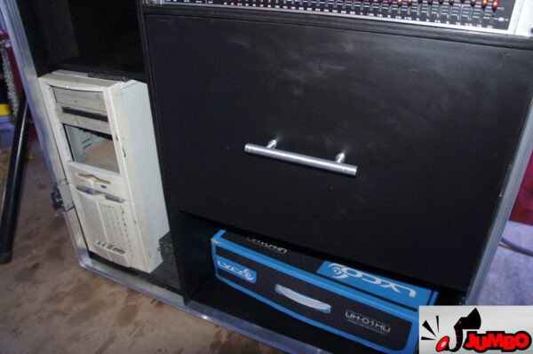 Rack studio para o circo Stankowich - Image 16