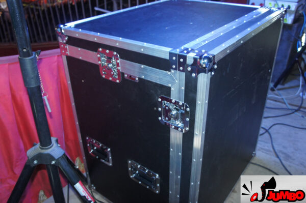 Rack studio para o circo Stankowich - Image 8