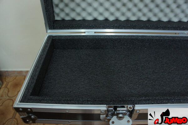 Teclado Korg Krome-73 com rodas - Image 6