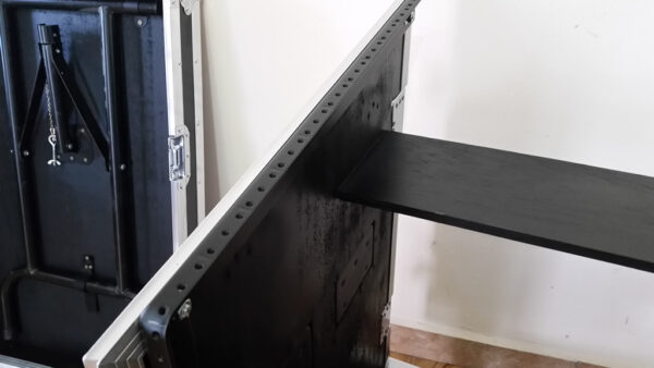 Rack 12U com mesa lateral e suporte padrão mesa de som - Image 9