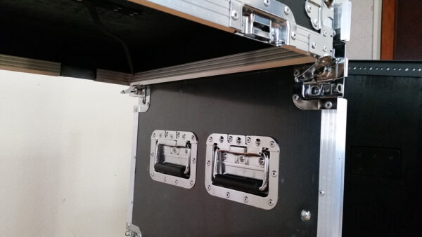 Rack 12U com mesa lateral e suporte padrão mesa de som - Image 3