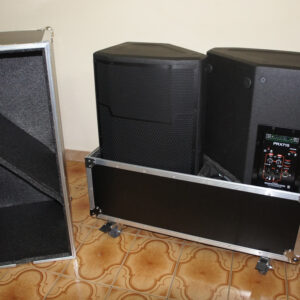 Caixas acústicas JBL PRX715