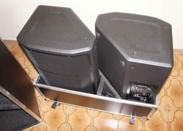 Caixas acústicas JBL PRX715 - Image 3