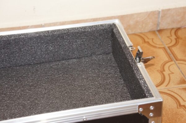 Cubo para guitarra Chorus 120 - Image 2