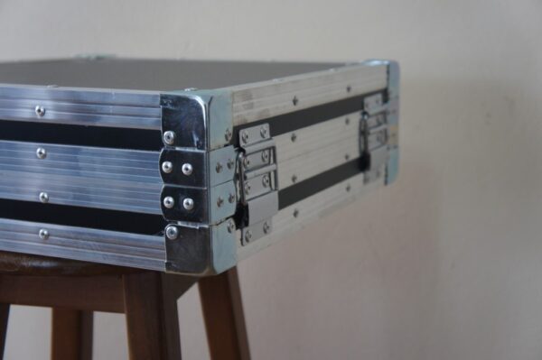 Maleta para 12 microfones - Image 6