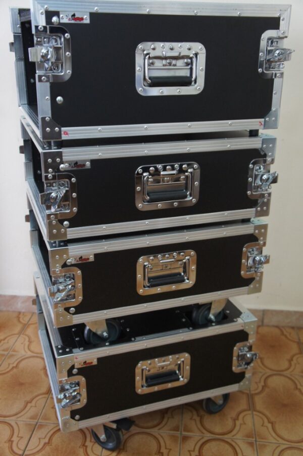 Diversos cases para potências grandes empilhados - Image 4