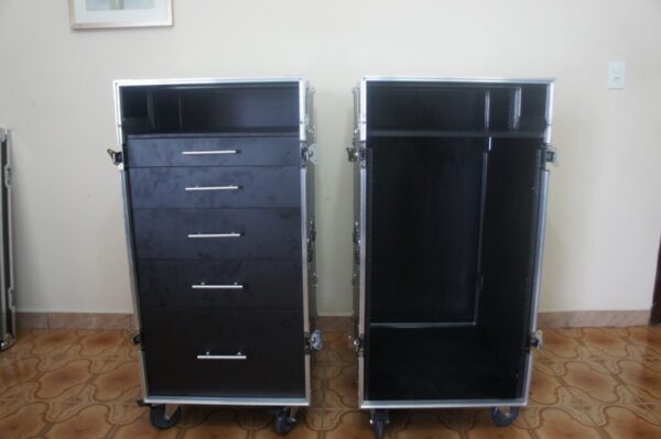 Rack especial para rádio com tampa que vira mesa central e gaveteiro - Image 4