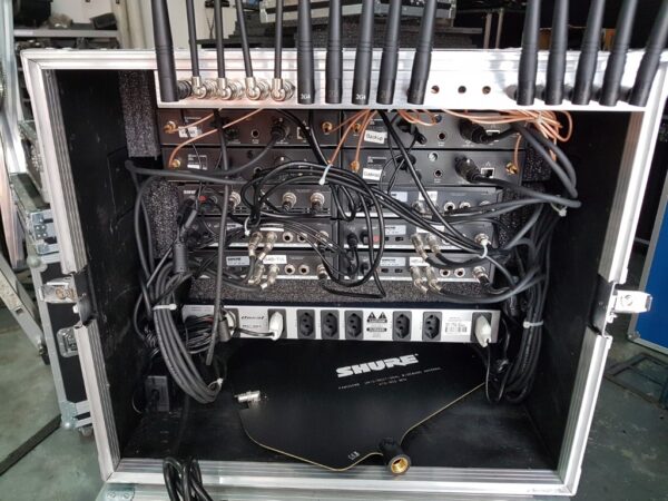 Rack para microfones e in-ear - Image 9