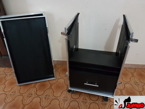 Rack branco com mesa e prateleiras e gaveta para microfones - Image 6