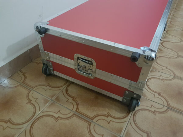 Pedaleira com alça telescópica e rodinhas embutidas - Image 4