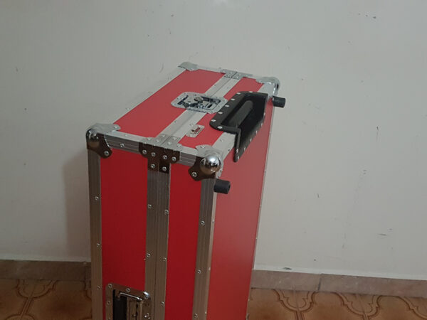 Pedaleira com alça telescópica e rodinhas embutidas - Image 9