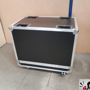 Amplificador Roland KC-880