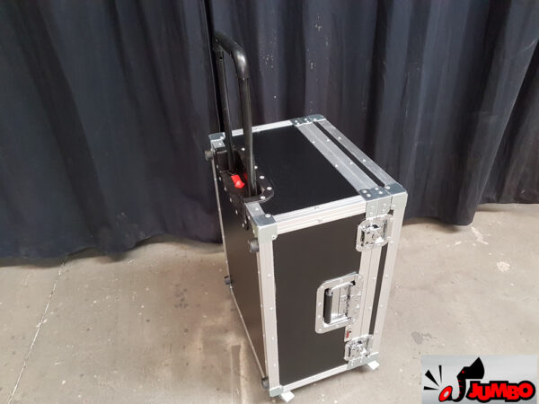 Equipamento de Raio X com 4 rodinhas e alça telescópica