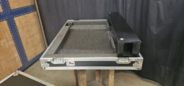 Mesa Yamaha LS9-32 com cable box - Image 2