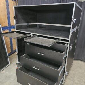 Armário para equipamentos de testes em campo